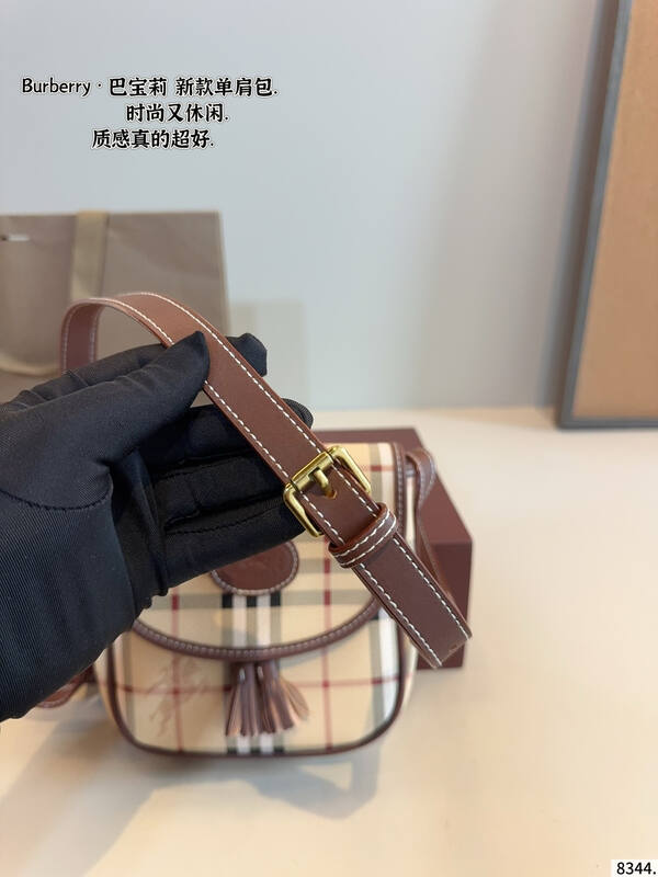 Burberry Brown 25x18x10cm shoulder bag — 1:1 Replica