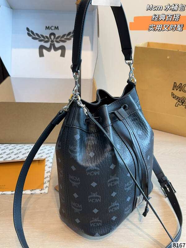 MCM Monogram shoulder bag — Premium Replica