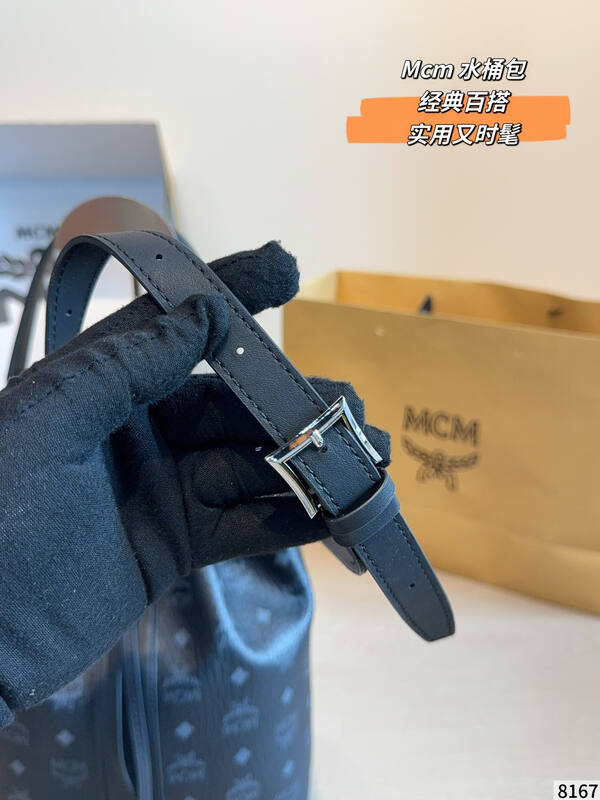 MCM Monogram shoulder bag — Premium Replica