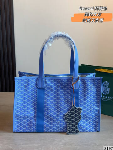 Goyard Red shoulder bag Top Quality Replica