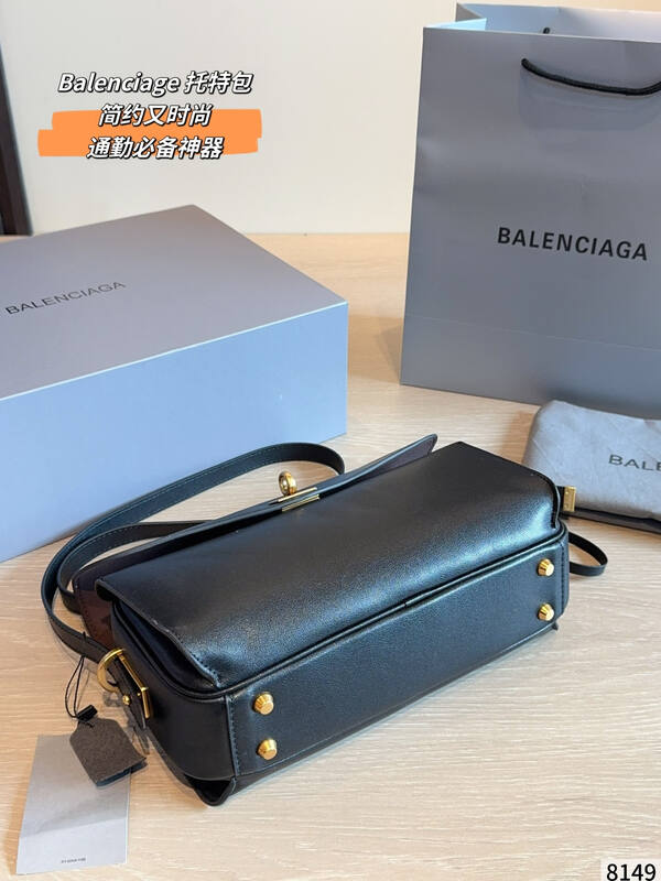 Balenciaga Black shoulder bag — Top Quality Replica