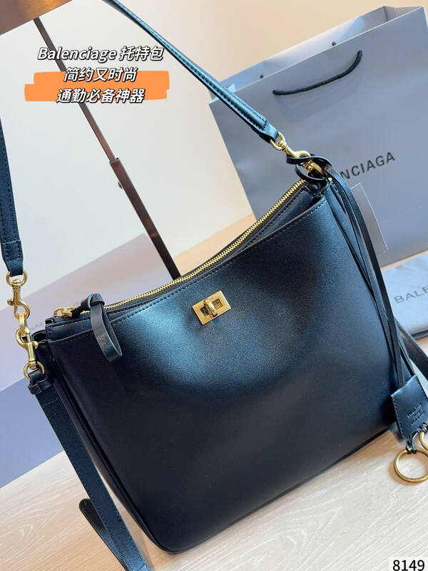 Balenciaga Black shoulder bag — AAA Quality Replica