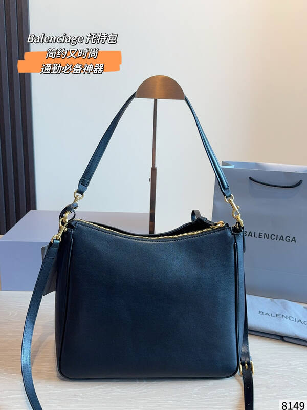 Balenciaga Black shoulder bag — AAA Quality Replica