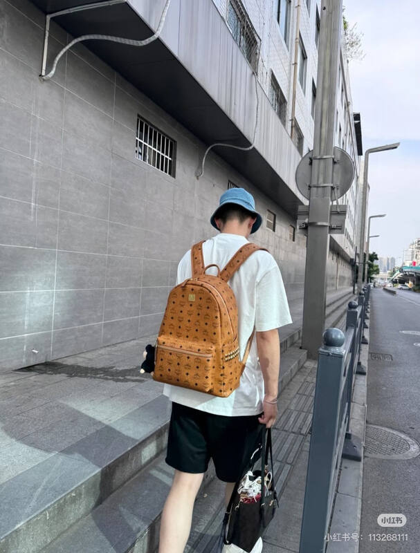 MCM Stark Visetos 30x38x15cm shoulder bag — AAA Quality Replica