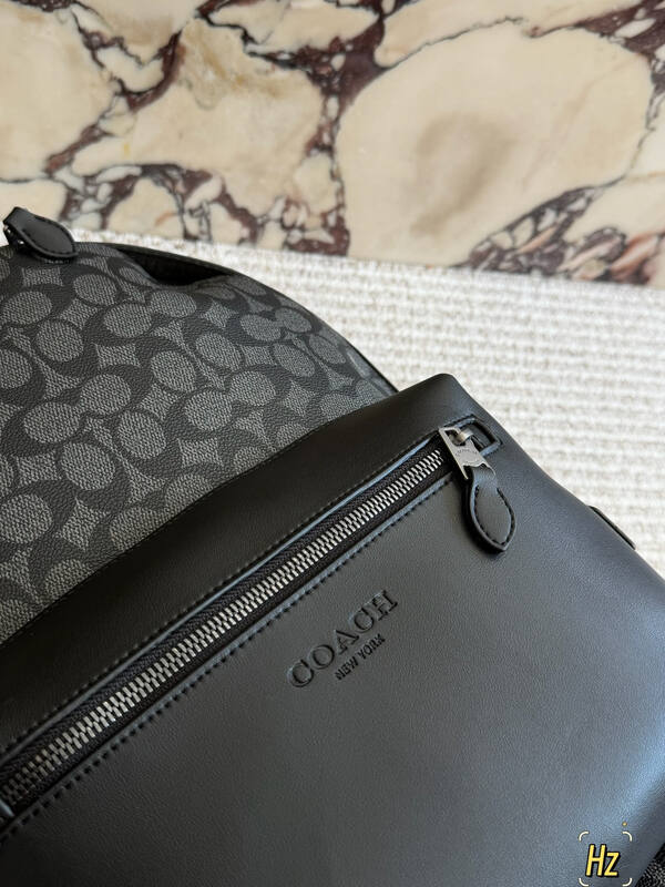 Coach Black shoulder bag — AAA Quality Replica