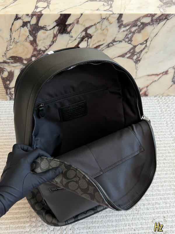 Coach Black shoulder bag — AAA Quality Replica