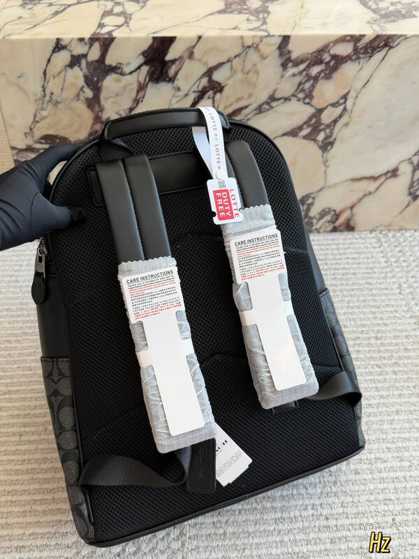 Coach Black shoulder bag — AAA Quality Replica