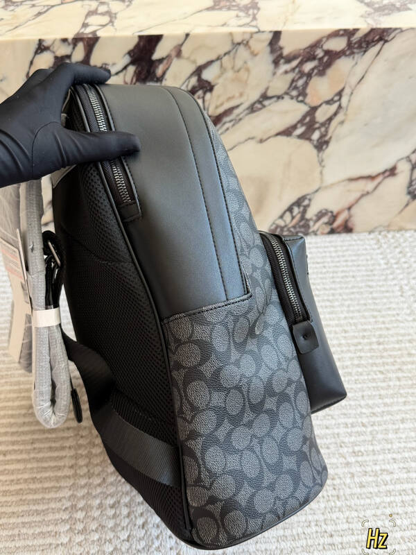 Coach Black shoulder bag — AAA Quality Replica