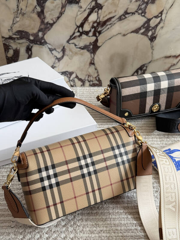 Burberry Brown shoulder bag — Top Quality Replica