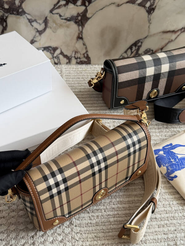 Burberry Brown shoulder bag — Top Quality Replica