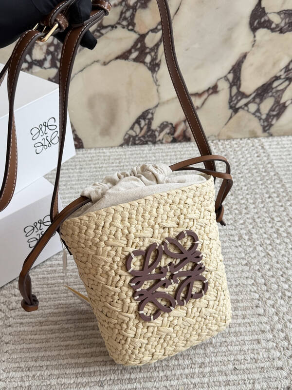 Loewe Green shoulder bag — 1:1 Replica