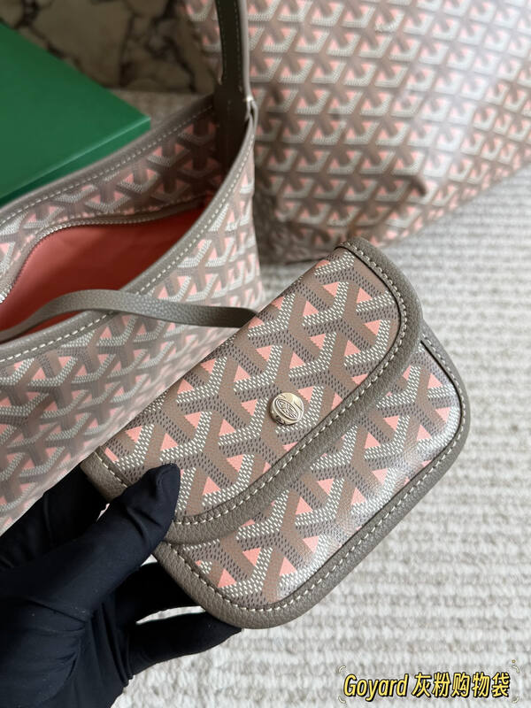 Goyard Pink shoulder bag — Top Quality Replica