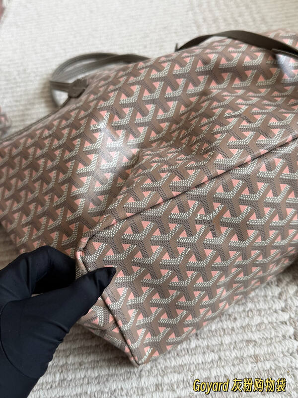 Goyard Pink shoulder bag — Top Quality Replica