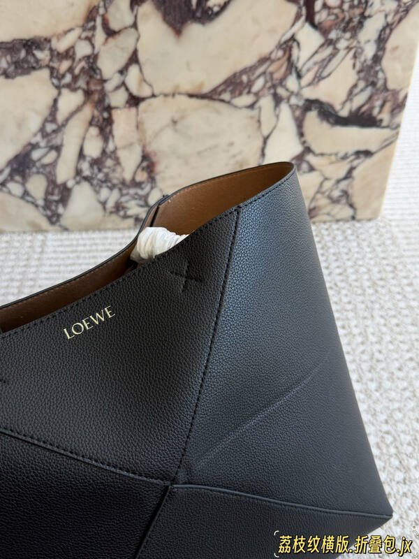 Loewe Black 40x30x16cm shoulder bag — Premium Replica