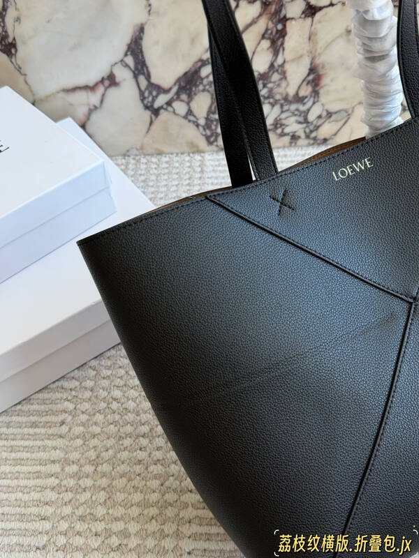 Loewe Black 40x30x16cm shoulder bag — Premium Replica