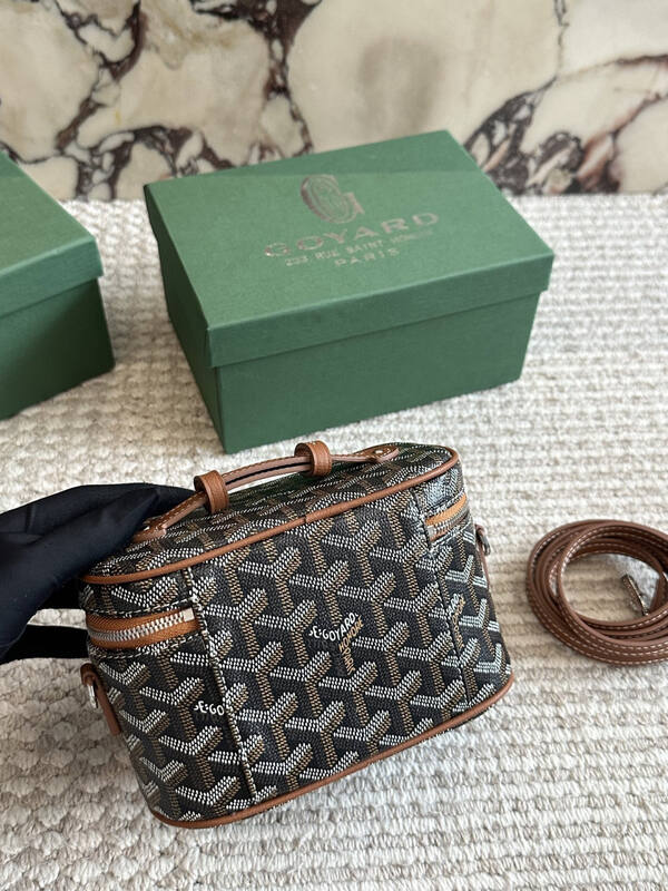 Goyard Black shoulder bag — AAA Quality Replica