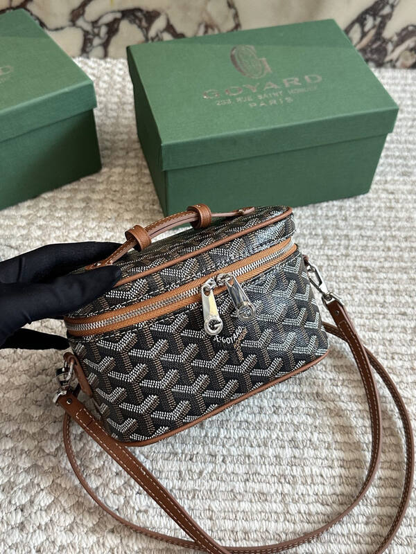Goyard Black shoulder bag — AAA Quality Replica