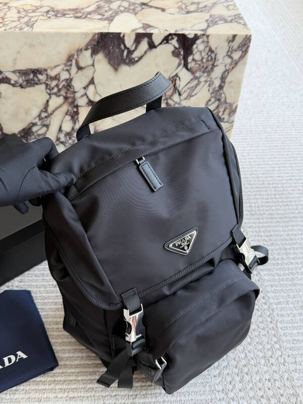 Prada Black shoulder bag — AAA Quality Replica