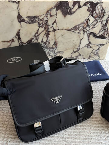 Prada Black shoulder bag Top Quality Replica