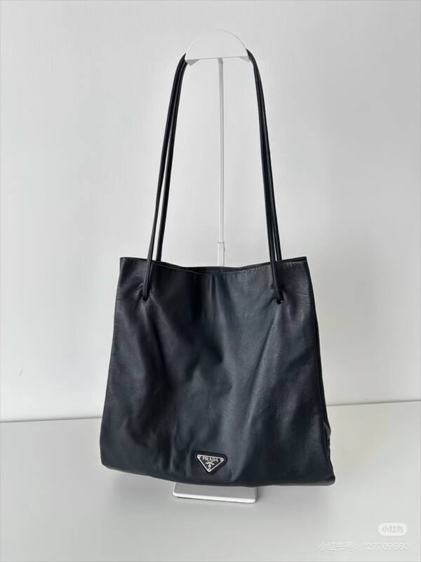 Prada Black shoulder bag — 1:1 Replica