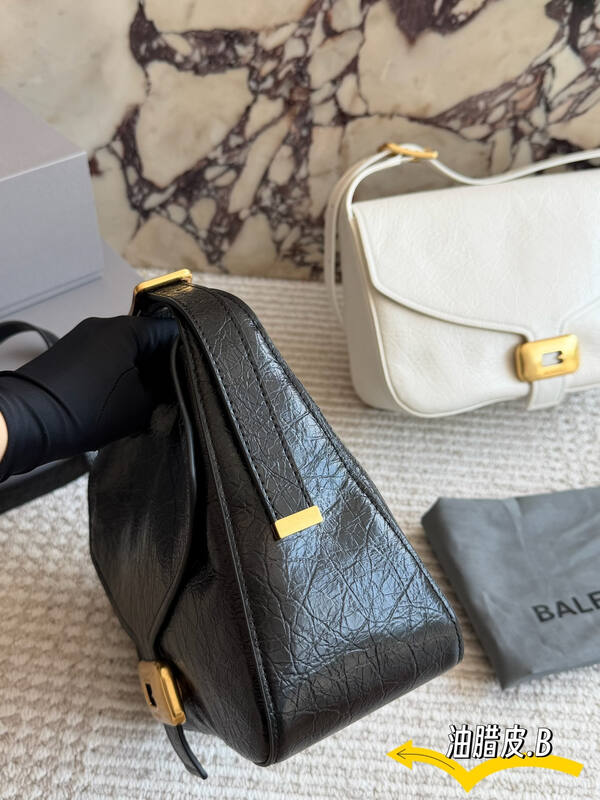 Balenciaga Black shoulder bag — Premium Replica