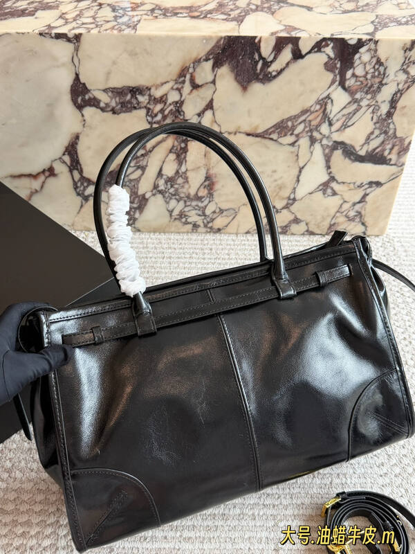 Prada Black 40x30x16cm shoulder bag — 1:1 Replica