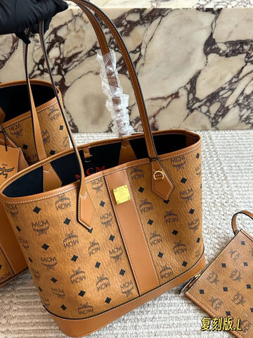 MCM Toni Visetos 19x16cm shoulder bag Top Quality Replica