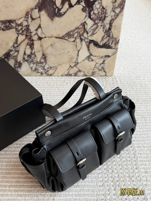 Prada Black shoulder bag — Top Quality Replica