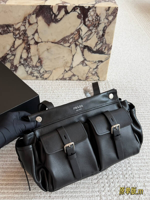 Prada Black shoulder bag — Top Quality Replica