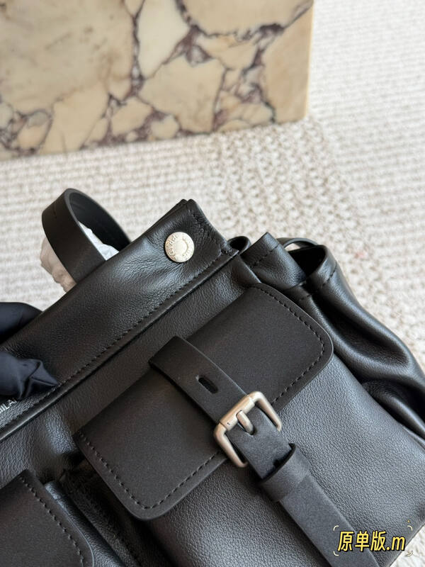 Prada Black shoulder bag — Top Quality Replica