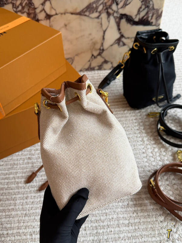 Prada Brown shoulder bag — Top Quality Replica