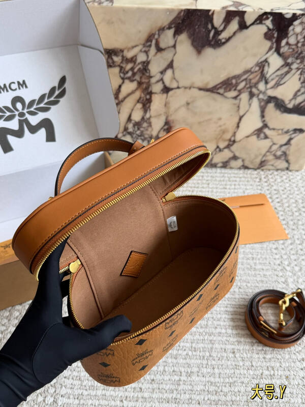 MCM Monogram 40x30x16cm shoulder bag — Top Quality Replica