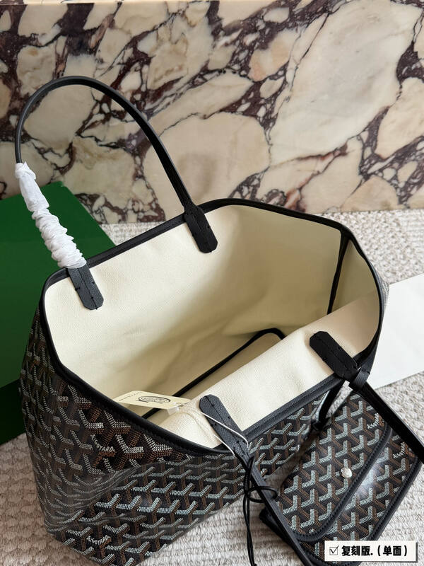 Goyard Black shoulder bag — Top Quality Replica
