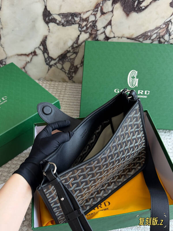 Goyard Black shoulder bag — AAA Quality Replica