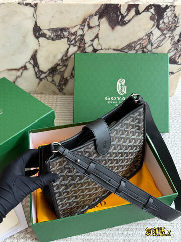 Goyard Black shoulder bag AAA Quality Replica