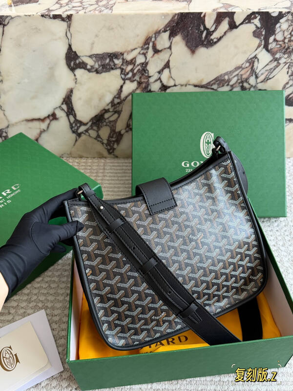 Goyard Black shoulder bag — AAA Quality Replica