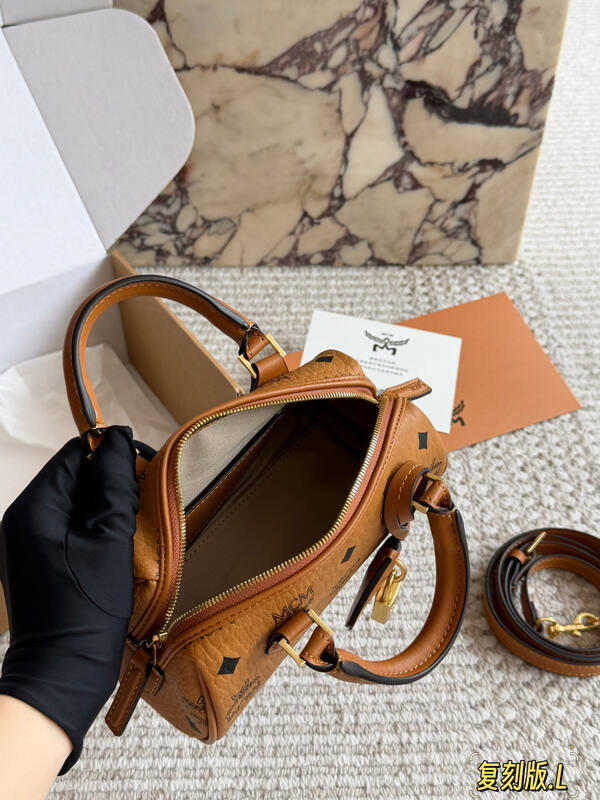 MCM Visetos shoulder bag — Top Quality Replica