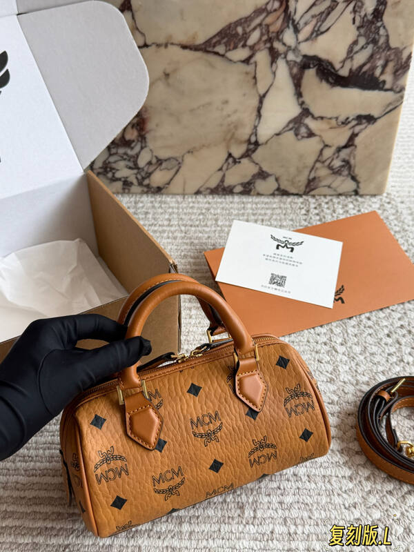 MCM Visetos shoulder bag — Top Quality Replica