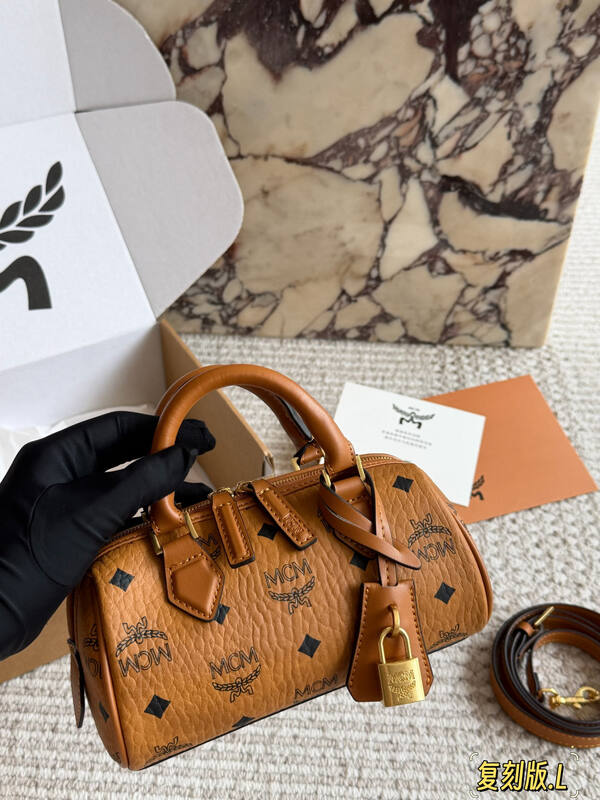 MCM Visetos shoulder bag — Top Quality Replica