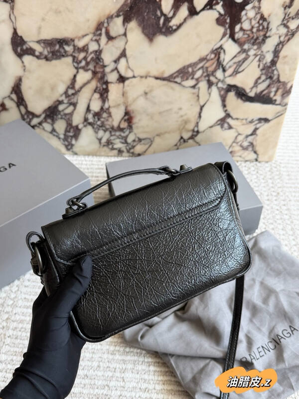 Balenciaga Le Cagole Black shoulder bag — AAA Quality Replica