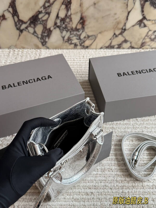 Balenciaga Le Cagole Silver shoulder bag — AAA Quality Replica
