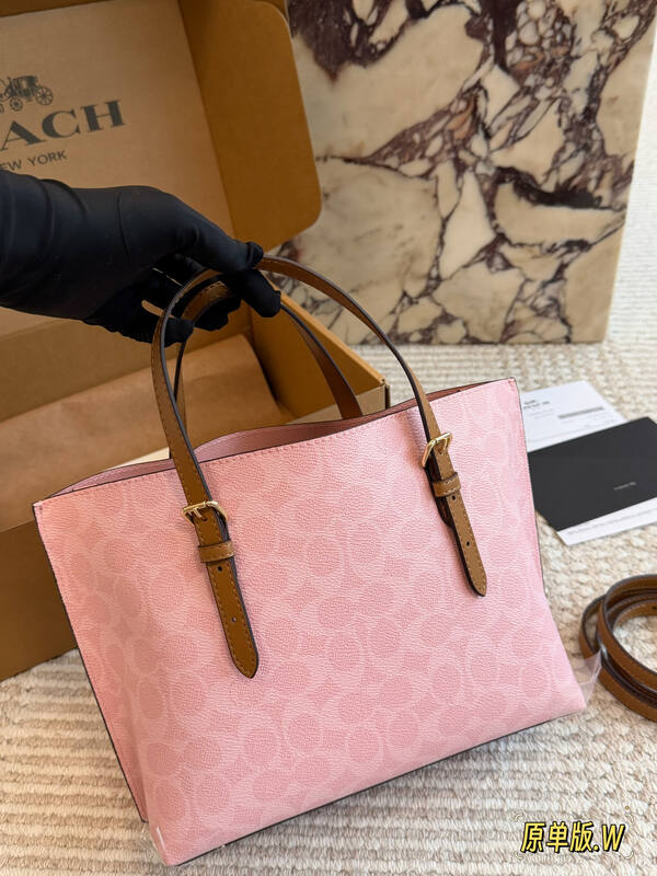 Coach Pink shoulder bag — Top Quality Replica
