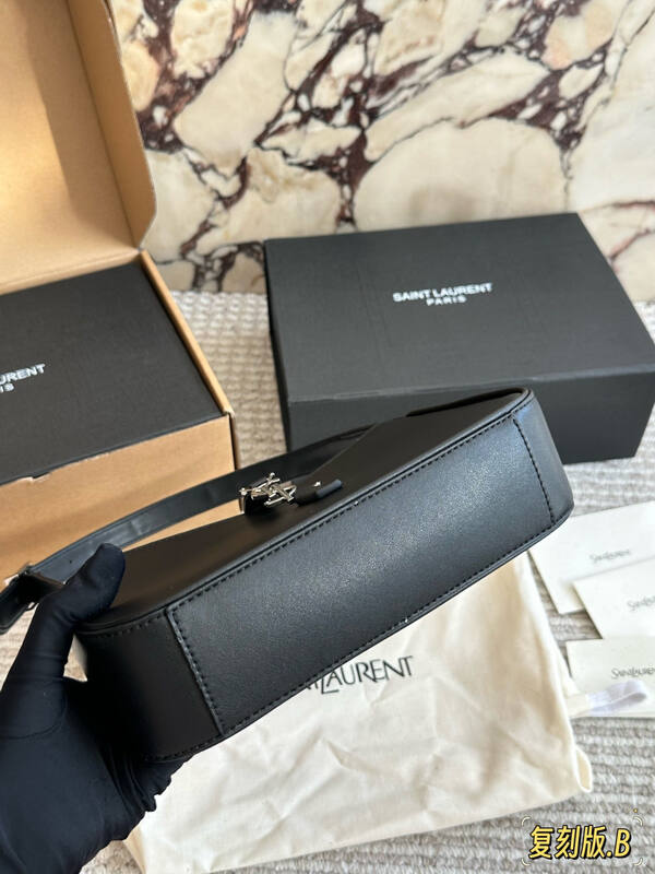 Celine everyday — Premium Replica