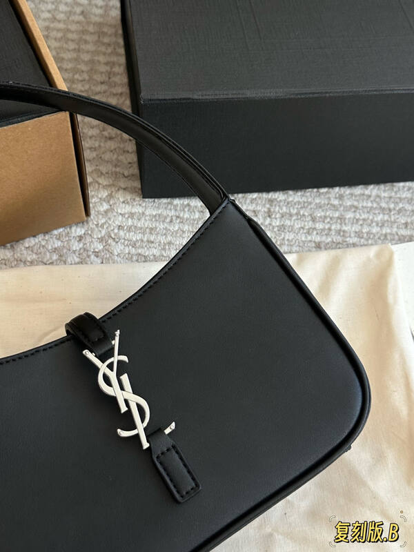 Celine everyday — Premium Replica