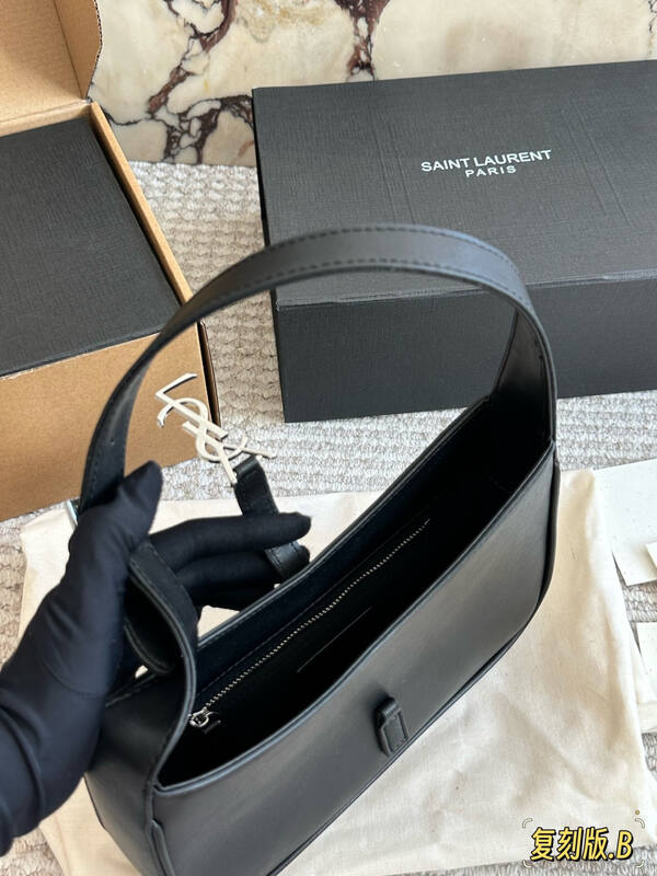 Celine everyday — Premium Replica