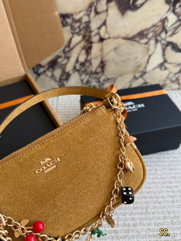 Coach shoulder bag — AAA Quality Replica