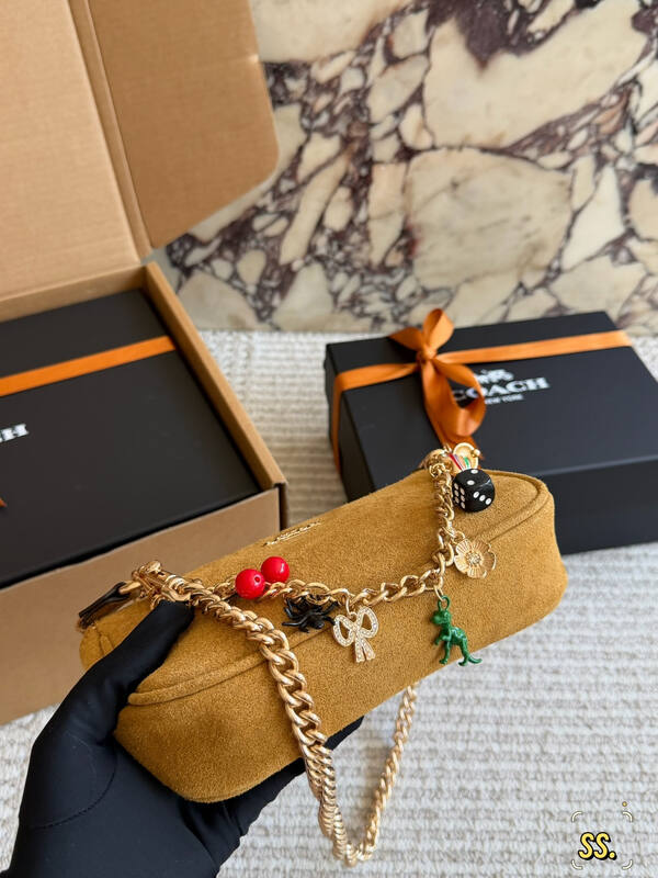 Coach shoulder bag — AAA Quality Replica