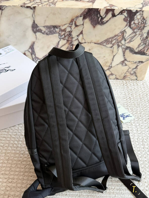 Burberry Black shoulder bag — 1:1 Replica