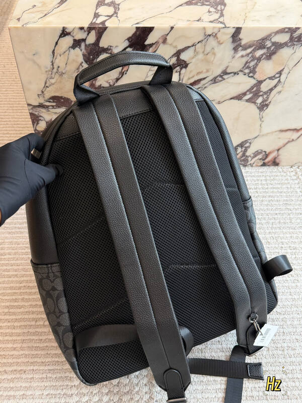 Coach Black shoulder bag — 1:1 Replica
