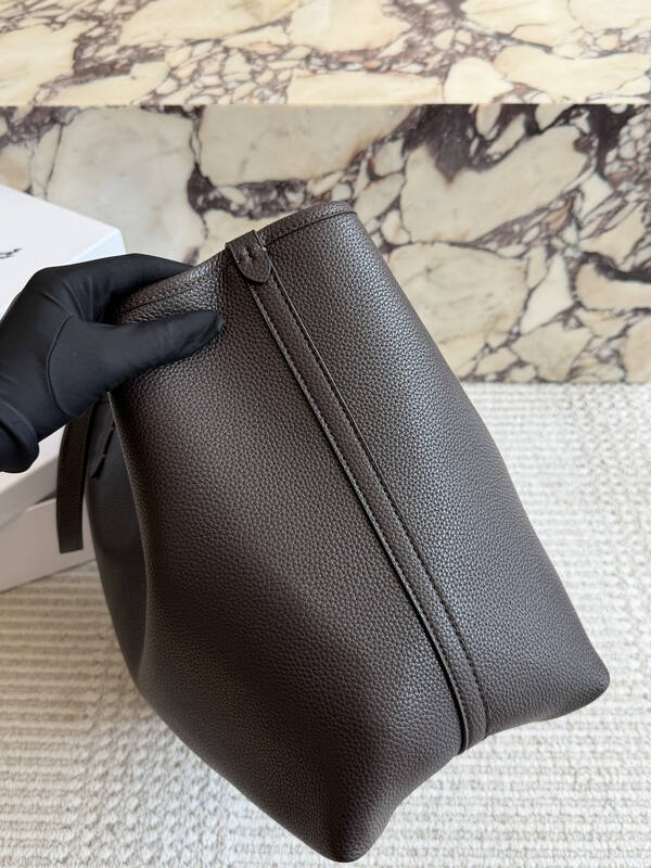 Burberry Brown shoulder bag — Top Quality Replica
